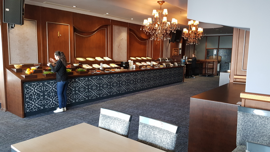 Funda Hotel, Merkez