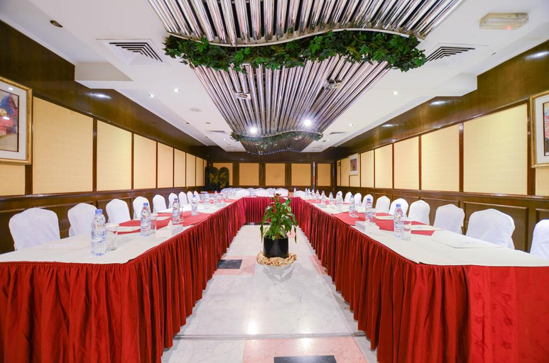 Business Facilities, Al Seef Hotel, Sharjah City