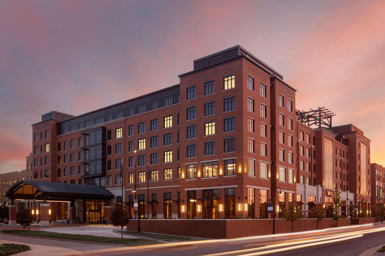 Embassy Suites by Hilton South Bend at Notre Dame, Saint Joseph