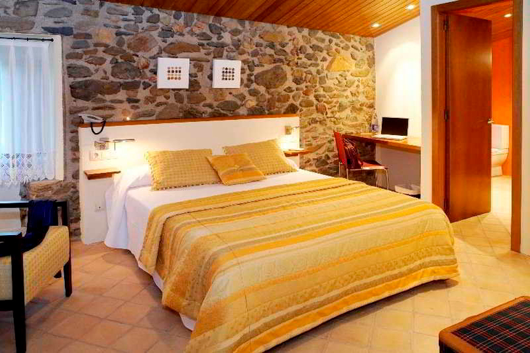 Bedroom 3, Hotel Mas del Sol, Girona