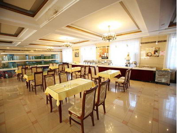 Food & Drinks, China World Century Towers, Beijing