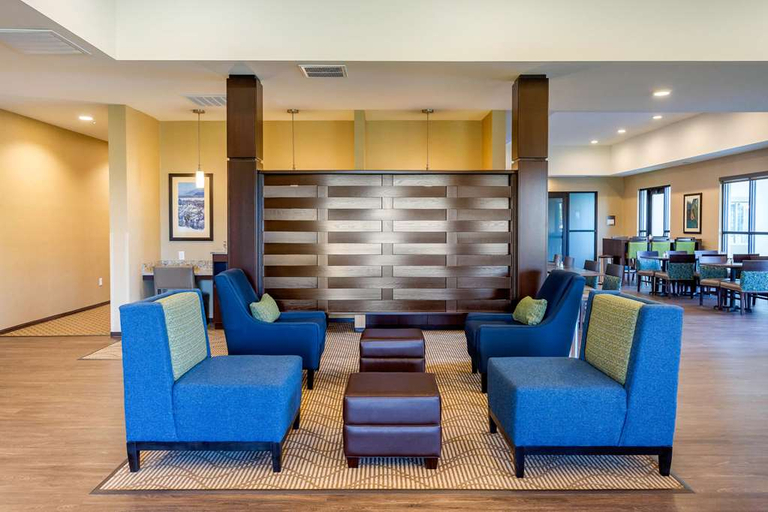 Public Area 2, Comfort Suites Burlington near I-5, Skagit