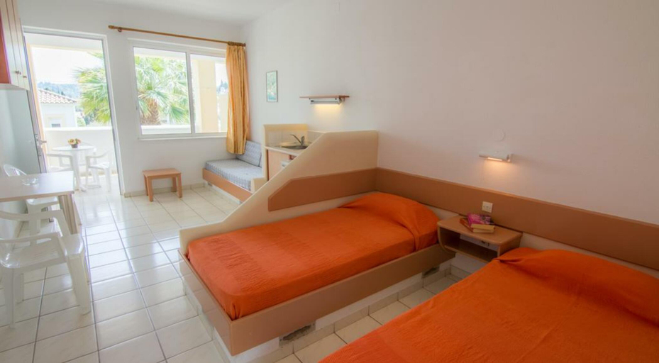 Bedroom 2, Asteraki ApartHotel, Ionian Islands
