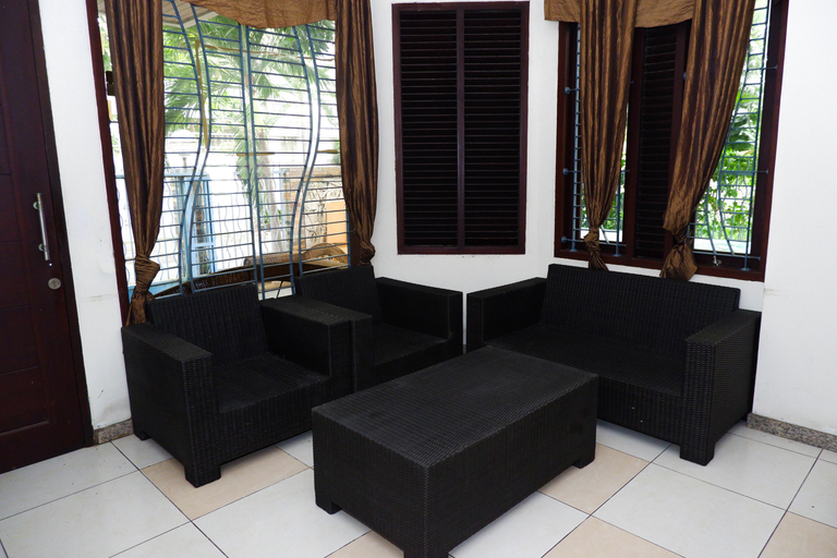 Exterior & Views 2, House Of Blessing Guest House, Semarang