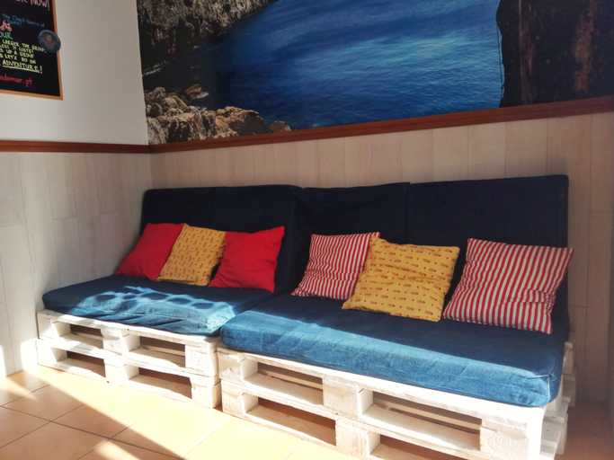 Bedroom 2, Racing Mackerel Hostel, Lagos
