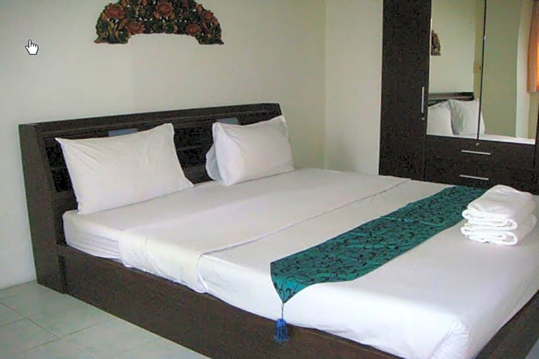 Bedroom 3, King Royal Garden Inn Hotel, Sathorn