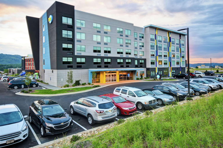 Public Area 1, Tru by Hilton Pigeon Forge, Sevier