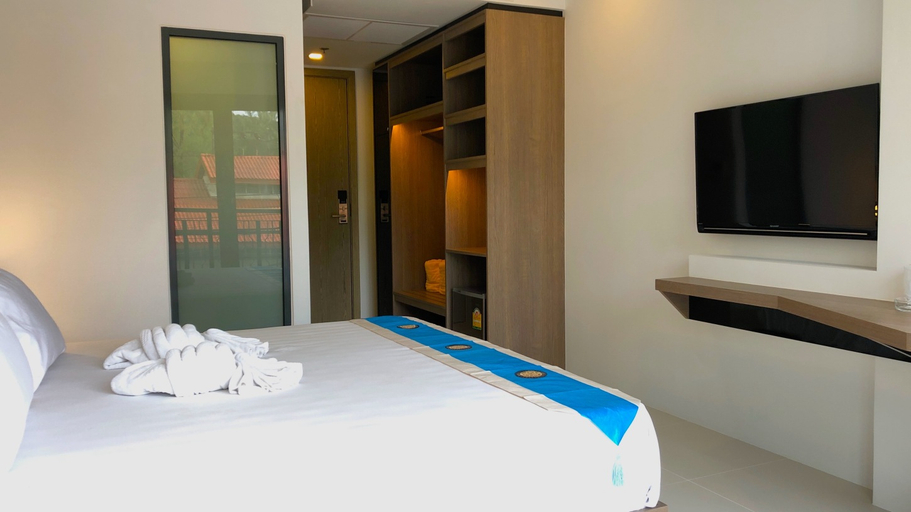Bedroom 4, Phoenix Hotel Karon Beach, Phuket Island
