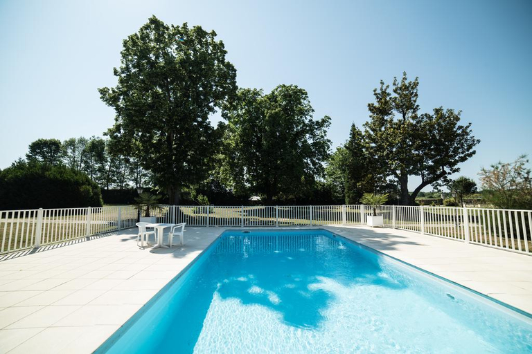 Sport & Beauty, Chateau Meyre, Gironde