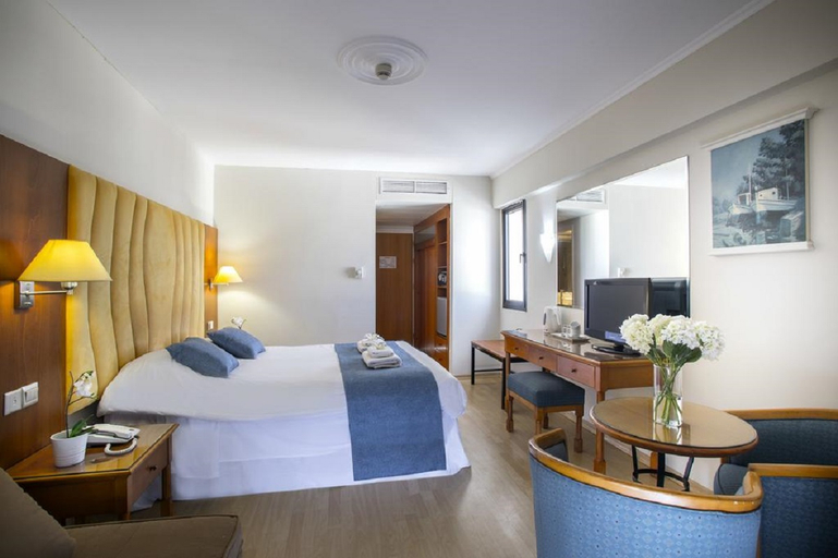 Bedroom 3, Anastasia Beach Hotel