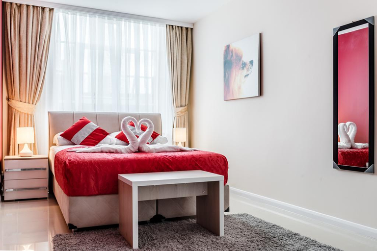 Bedroom 5, Commercial House, London