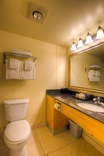 Bathroom 5, Oceanfront Suites at Cowichan Bay, Cowichan Valley