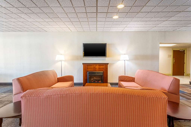 Public Area 3, Americas Best Value Inn Fredonia, Ny, Chautauqua