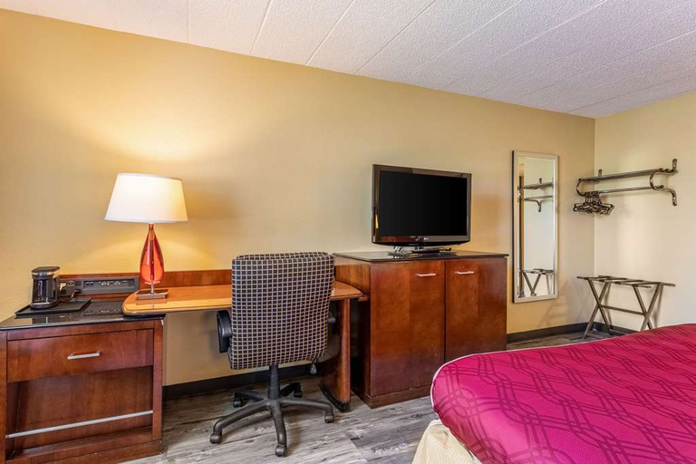 Exterior & Views 2, Americas Best Value Inn Fredonia, Ny, Chautauqua