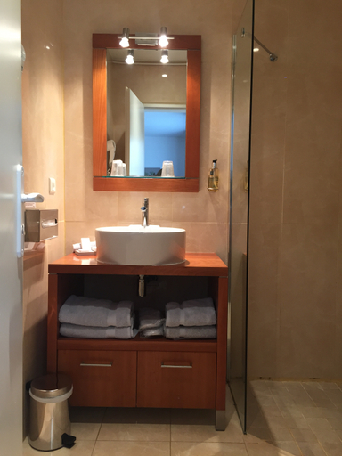 Bathroom 4, The Originals Relais, Hôtel St Laurent, Yvelines