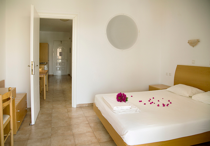 Bedroom 4, Lambis Studios, South Aegean