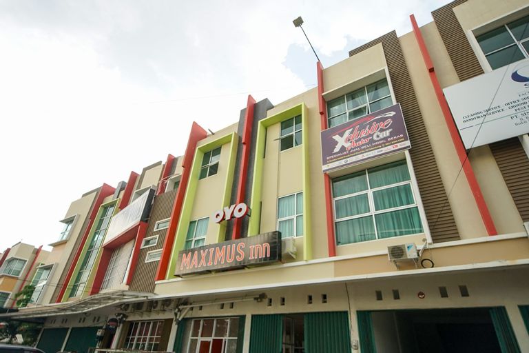 OYO 251 The Maximus Inn Hotel, Palembang