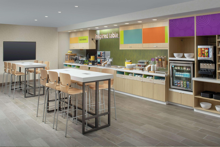 Food & Drinks 5, Home2 Suites By Hilton Lakeland South Polk Parkway, Polk