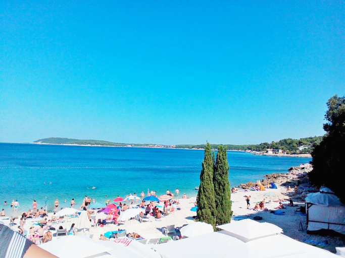 Others 2, Apartments Anto, Pula
