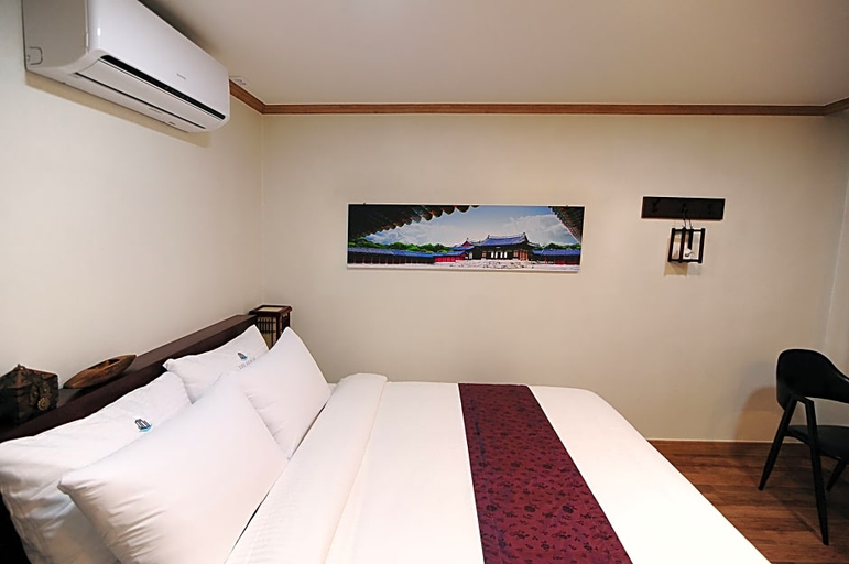 Bedroom 4, JB Plus Hotel, Haeundae