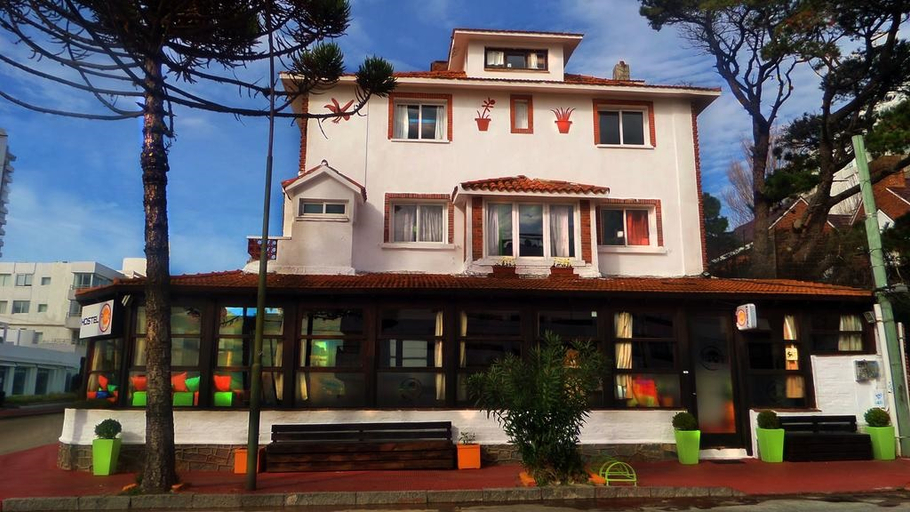 Exterior & Views 2, Planet Punta del Este Hostel, n.a351