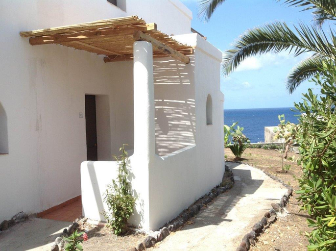 Exterior & Views 5, La Sciara, Messina