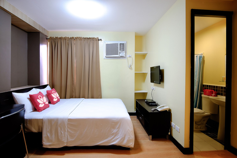 Sport & Beauty 5, ZEN Rooms Studio 18 Ortigas, Pasig City