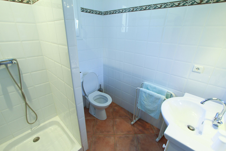 Bathroom 4, A Ghjuvellina, Haute-Corse