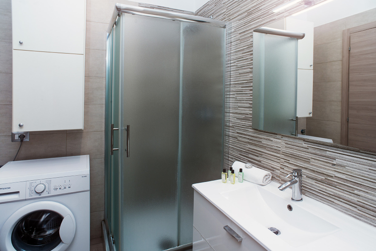 Bathroom 3, Residenza Flegrea, Napoli