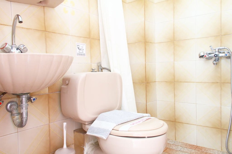 Bathroom, La Selini Hotel, South Aegean