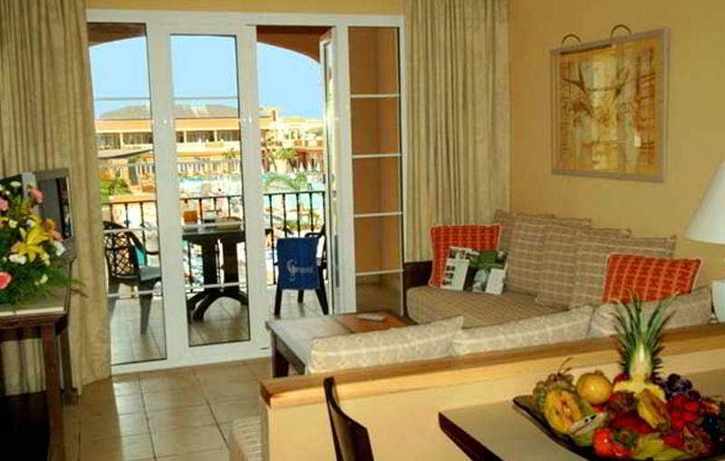 Bedroom 3, Grupotel Club Turquesa Mar, Baleares