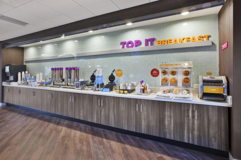 Public Area 2, Tru by Hilton Jackson, MI, Jackson