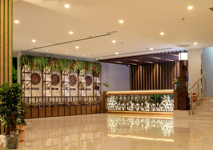 Public Area 4, Jacob's Garden Hotel, Dubai