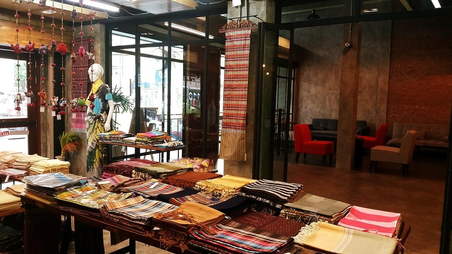 Food & Drinks 5, zleepmotion bangkok, Khlong Toey