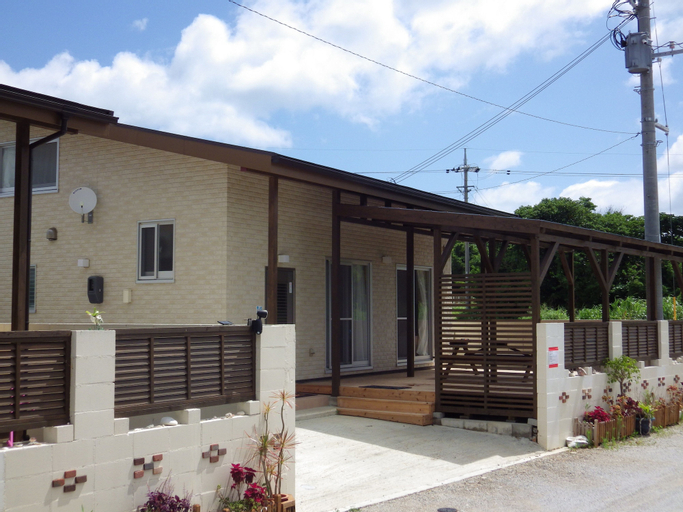 Churaumi Village, Motobu