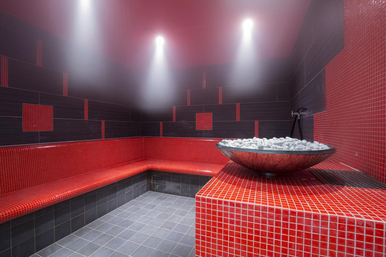 Public Area 4, Alpen-Herz Romantik & Spa - Adults Only, Landeck