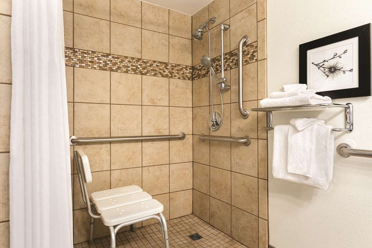 Bathroom 5, Country Inn & Suites by Radisson, Fergus Falls, MN, Otter Tail