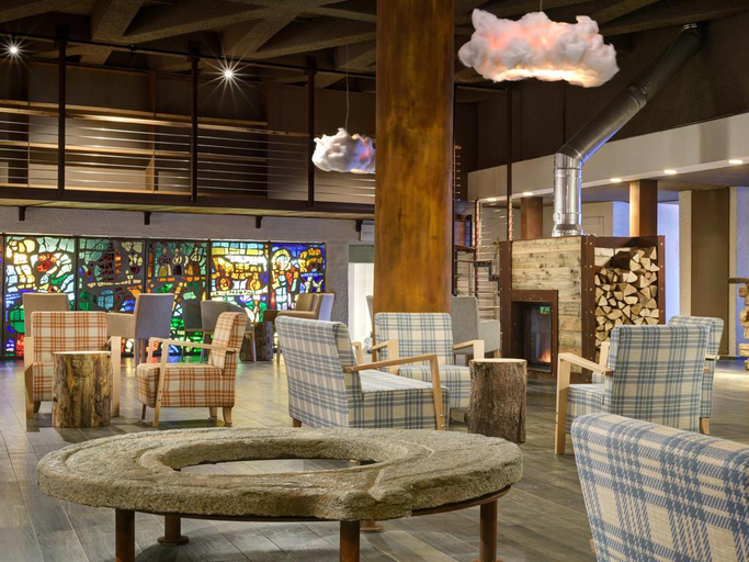 Public Area 2, TH Pila, Aosta