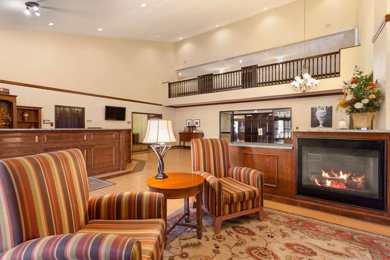 Public Area 2, Country Inn Suites By Radisson Coon Rapids Mn, Anoka