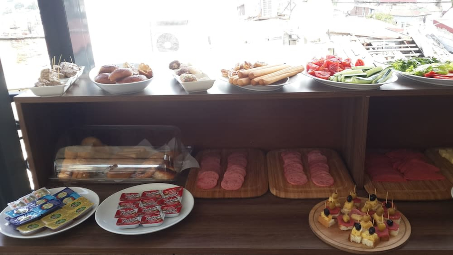 Food & Drinks 5, Pera Line Residence Hotel, Beyoğlu