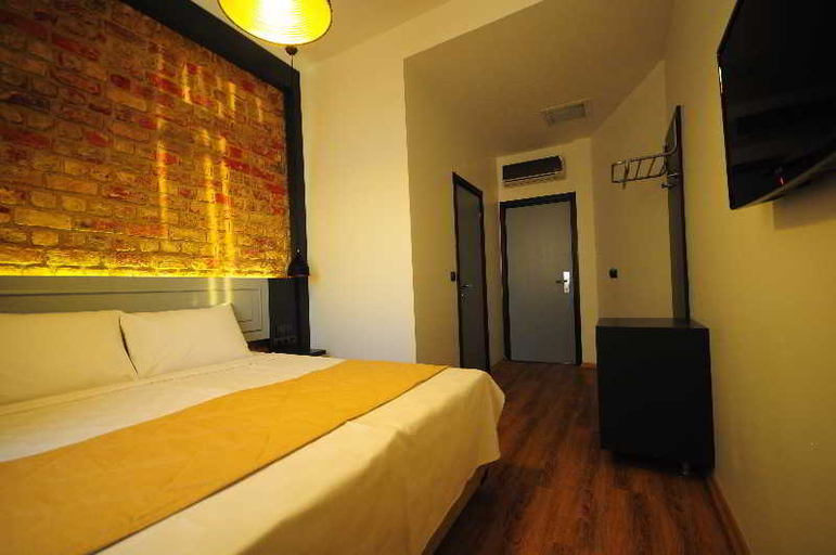 Bedroom 3, RETROPERA, Beyoğlu
