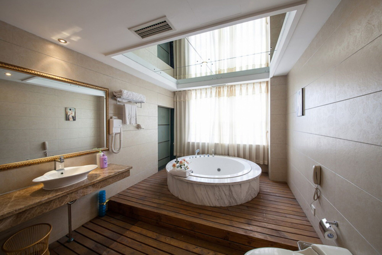 Bathroom, Very Nice Hotel, Chengdu