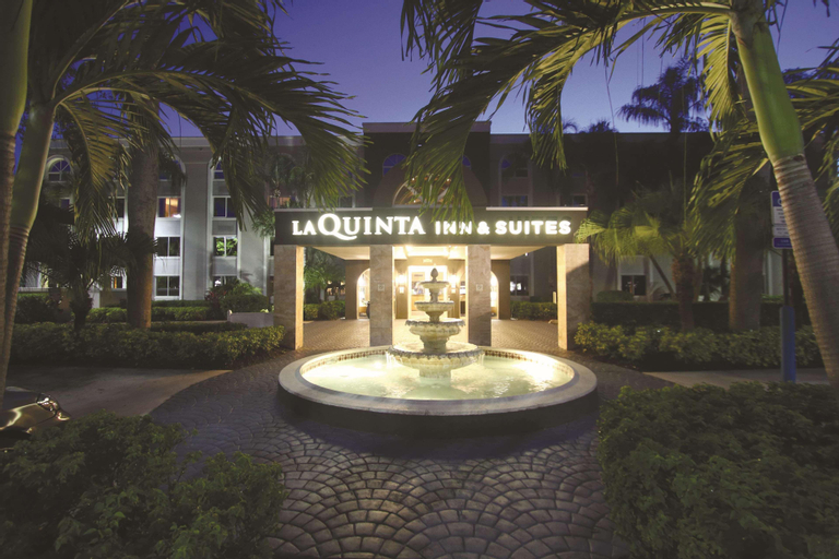 La Quinta Inn & Suites by Wyndham Coral Springs South, Broward