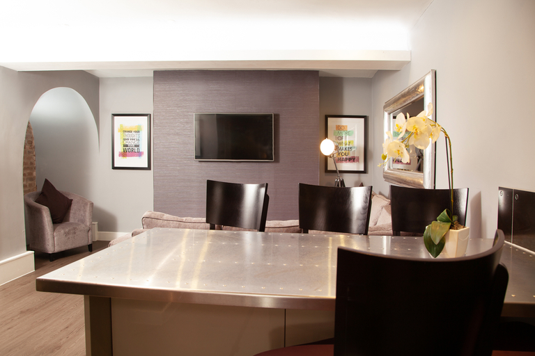 Bedroom 2, EPIC Apart Hotel- Campbell Street, Sefton