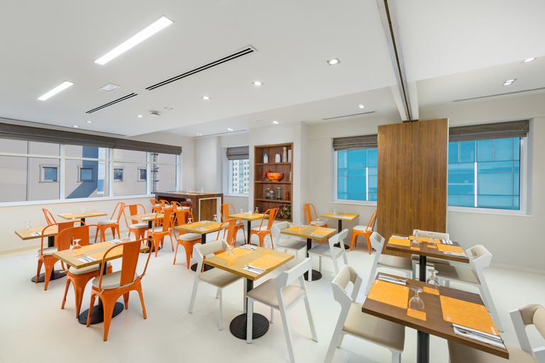 Food & Drinks 5, Citymax Hotel Al Barsha, Dubai