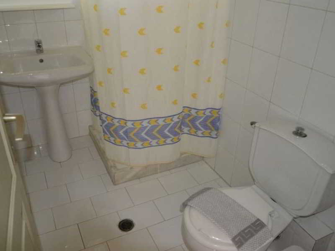 Bathroom 5, Philippos Hotel, Ionian Islands