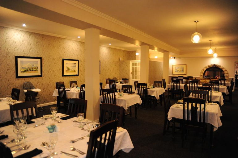 Food & Drinks 5, Mont D'Or Clarens, Thabo Mofutsanyane