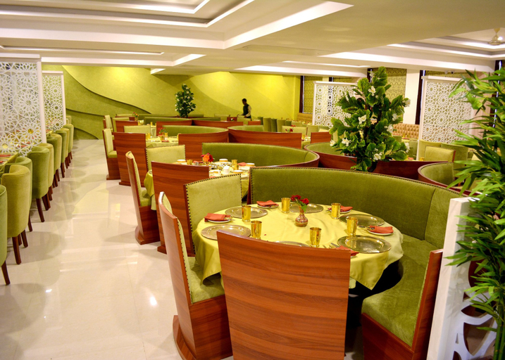 Food & Drinks 5, Landmark NX, Gwalior
