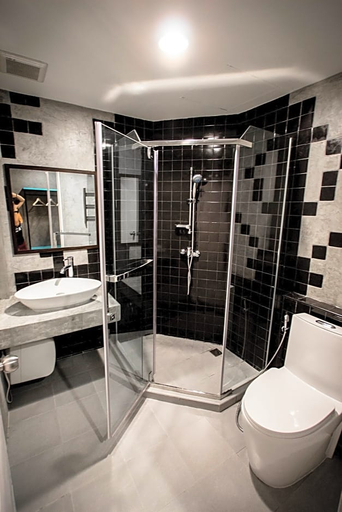 Bathroom 4, C U Inn Bangkok, Chatuchak