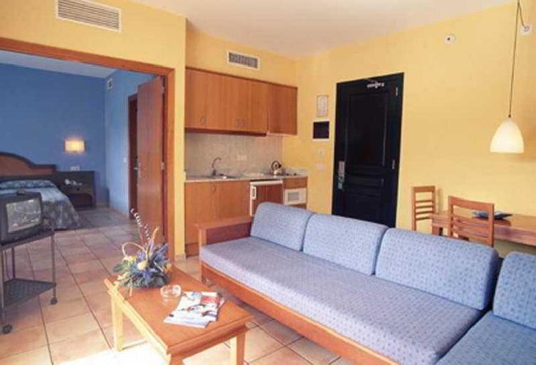 Bedroom 3, Vacances Menorca Blanc Palace, Baleares